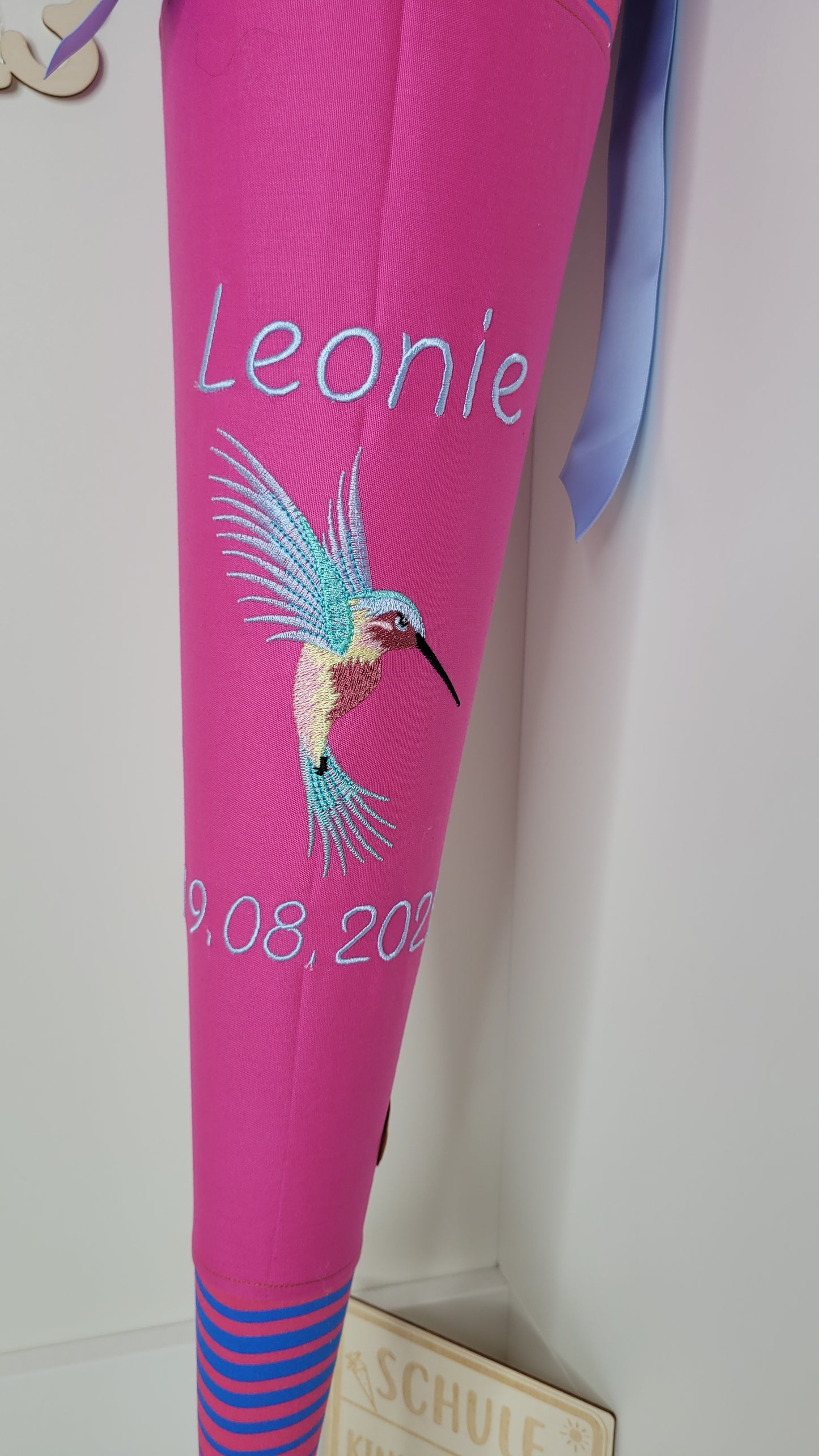 Schultüte Kolibri, passend zu Step by Step Space Neon Kolibri Kaja