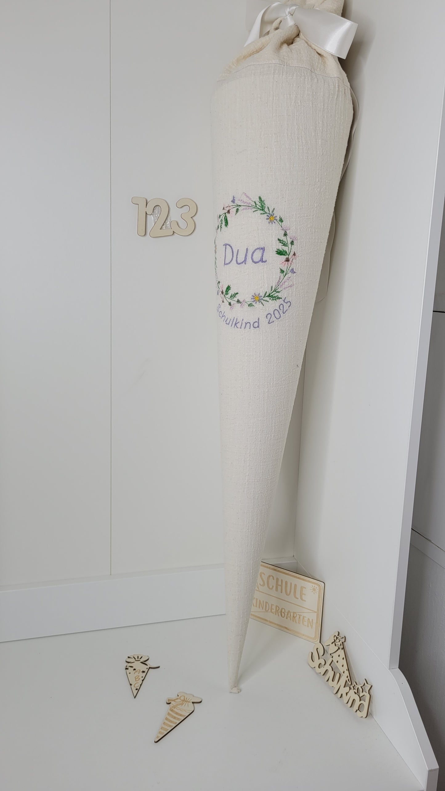 Schultüte Blumenkranz flieder