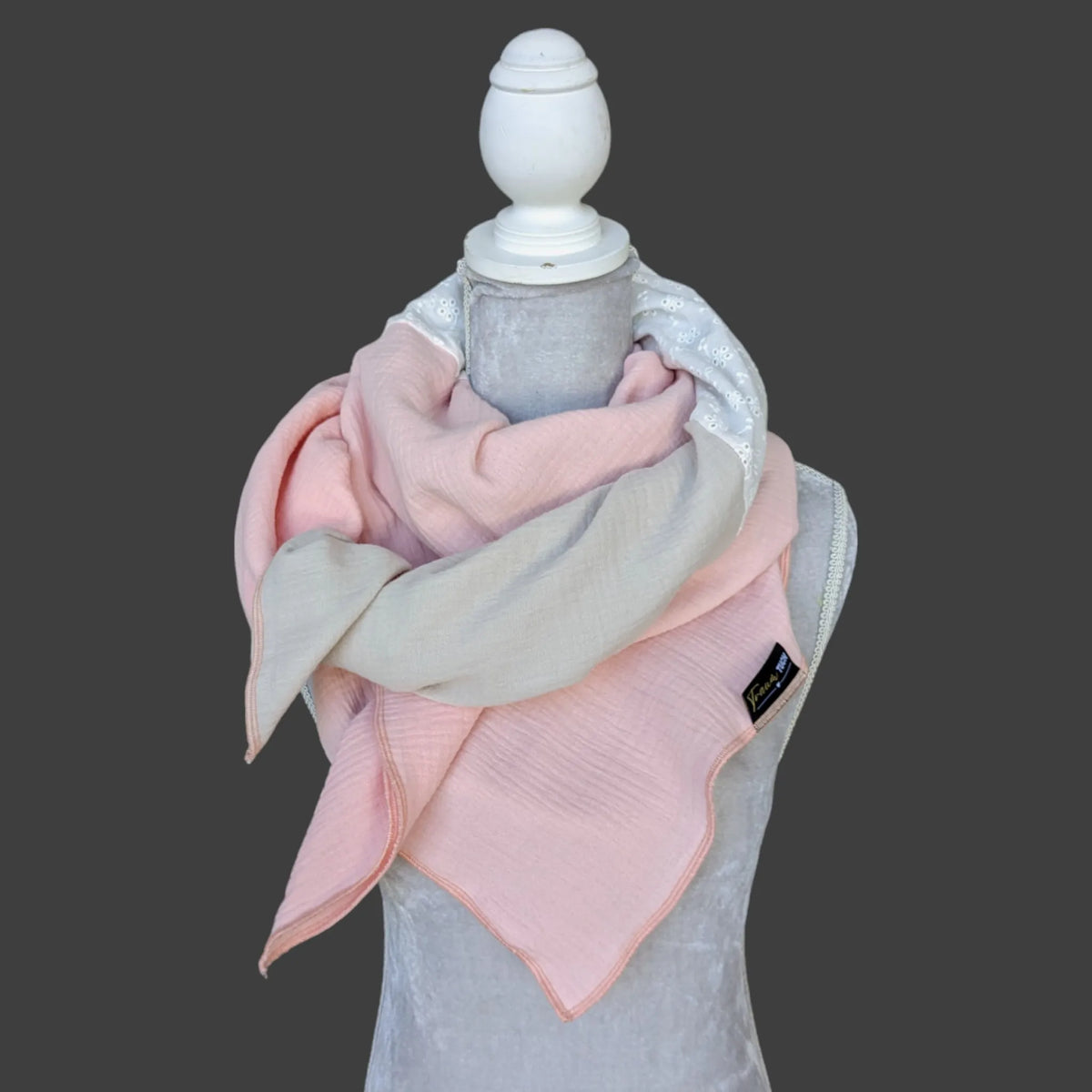 Musselin Halstuch - leicht Rosa-Blümchen bestickt-Beige