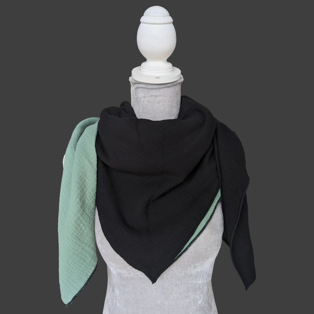 Musselin Halstuch Damen Black Edition